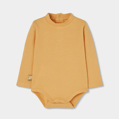 Conjunto Jardineiras Raposa com Body Amarelo Mostarda