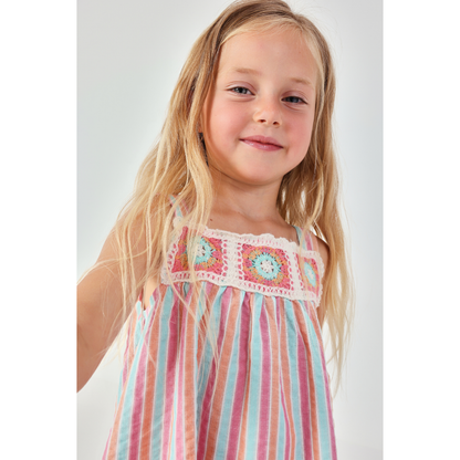 Vestido às Riscas com Detalhe em Croché