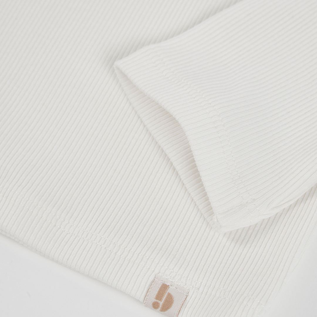Camisola de Gola Alta Canelada Branca