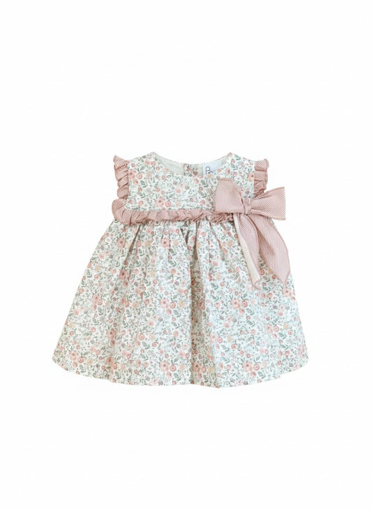 Vestido com Tapa Fraldas em Algodão Florido